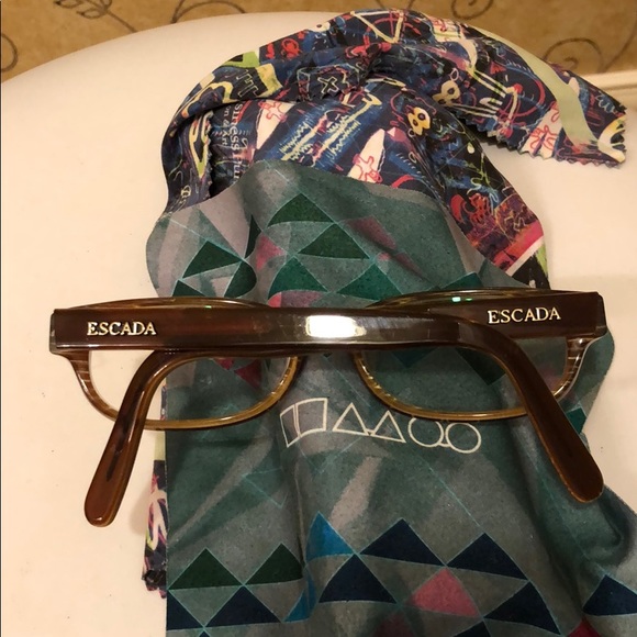 Escada Designer Eyewear - Picture 5 of 13